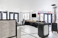 Serene Vegas Boutique Hotel Las Vegas - breakfast