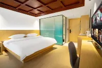 Maitreya Blue Lake Hot Spring Resort Hotel