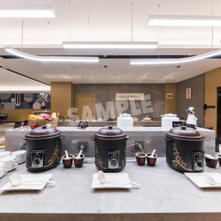 YUNIK Esports Hotel (Lvliang Century Square Branch)