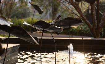 Lushan Maison New Century Resort Hotel