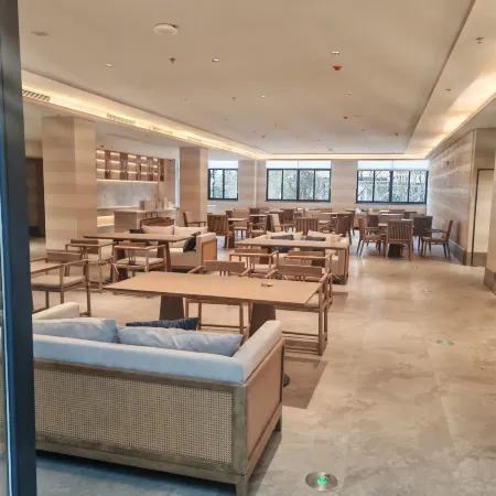 Siji Huahai Wellness Sports Center
