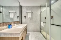 Wenlan Oriental Hotel (Shengzhou City Center Wuyue Plaza)