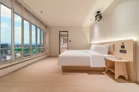 Hi Inn (Yinchuan Jinfeng Wanda Shanghai West Road) - con vista montagne