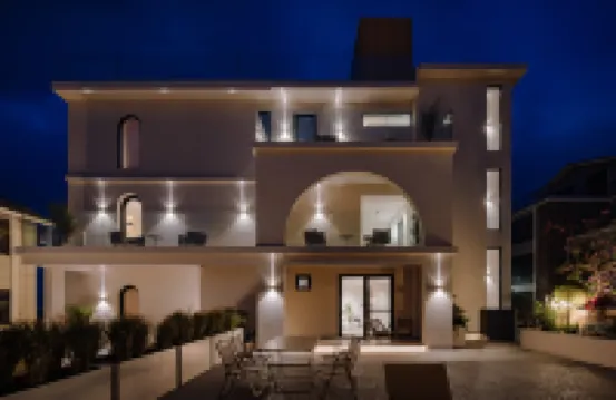 曬晚· Holiday Villa海景度假酒店（大理洱海店） 鄰近大理慢谷的酒店