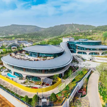Jincheng Fengyang Yitang Hot Spring Hotel