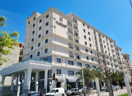 Hôtel El Aziz Inn Отели в г. Ain Benian