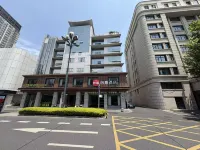 Yijia Hotel (Jiaxing Nanhu Railway Station)