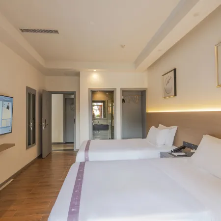 Yangliuwan Garden Hotel (Maotai Town 1915 Plaza)