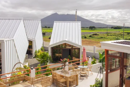 Suncoast Villas Отели в г. Concepcion