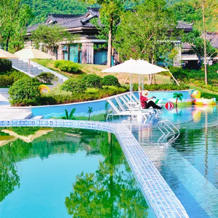Guangde Yunmeng Valley Resort Hotel
