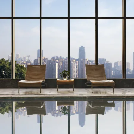 C Plaza Hotel (Chongqing Jiefangbei Hongya Cave)