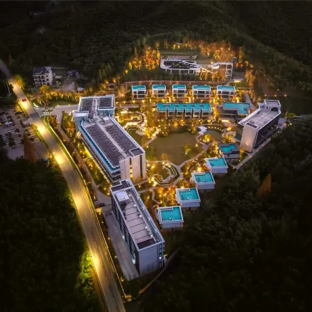 Jiayiyibo Jinling Plaza Moganshan China