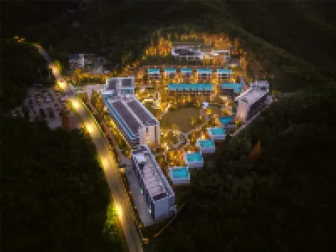 Jiayiyibo Jinling Plaza Moganshan China