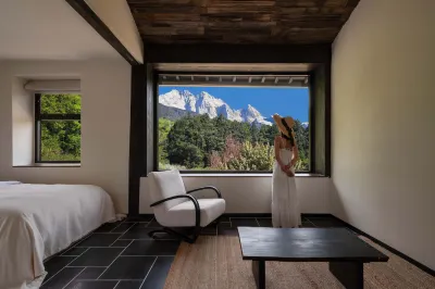 Montemar Living Homestay Hotels in Yulong Snow Mountain Scenic Area