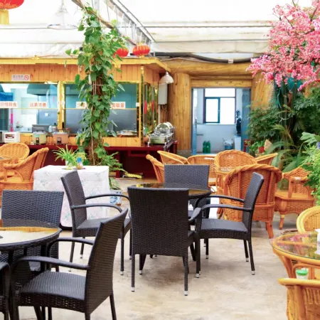 Yongdeng Jinyuan Grand Hotel