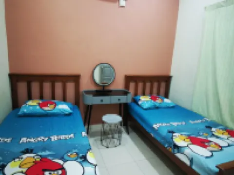 微笑旅館-吉打 巴東色海酒店