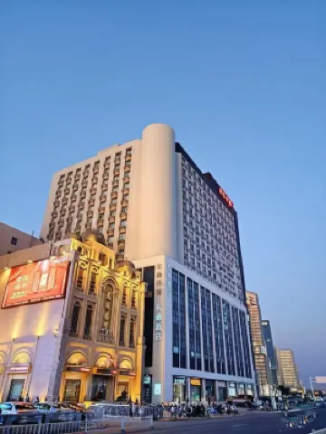 樂棲精品酒店（鄭州二七廣場地鐵站店） 鄰近鄭州二七紀念館的酒店