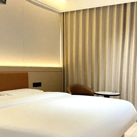 Shanghai Exquisite Hotel (Donghu Branch)