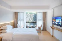 Yuegulou Boutique Stay (Zhaoxing Dong Village)