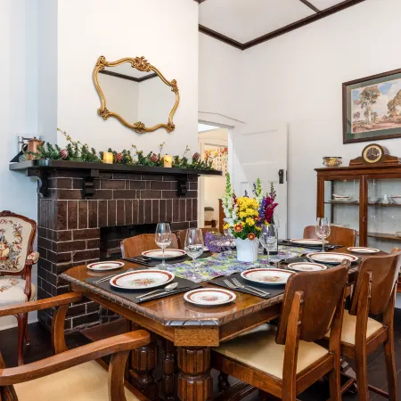 Whiterocks Tanunda Walk to Cafés Sleeps 8 Heritage