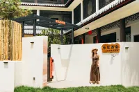 Private Snow Mountain Hot Spring | Log-Controlled Exclusive Courtyard (Baisha Ancient Town Branch) 바이샤구전/백사고진 호텔