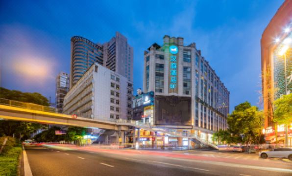 HanTing Hotel (Chengdu Chunxi Road Pedestrian Street)
