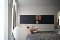 敦煌阿古拉設計師景觀飯店（沙洲夜市店）