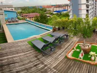 Ananya Residence Service Apartment Hôtels à proximité de : Château d'Amata