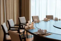 Guilai・Hutiaoxia Gorge Art Gallery Hotel