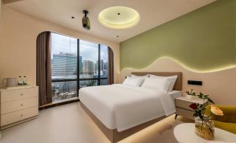 Yunxi CLOUD Designer Audio-Visual Smart Homestay (Nanping Street Old Town)
