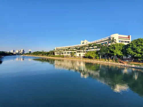 Swan Hotel Отели в г. Сямэнь