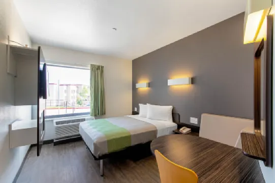 Motel 6 Austin, TX - Airport Hotel di Austin