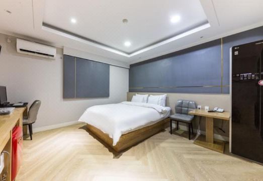 호텔 프리모 아늑한 침구류