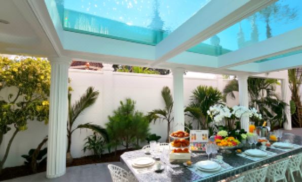 STARLAND Luxury Pool Villa Pattaya Walking Street