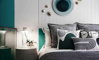 Holiday Inn Zhiying Time (Qingdao Convention and Exhibition Center Shilaoren Beach)