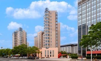 Zhengzhou Lexin Hotel (Zhengdong MixC Store)