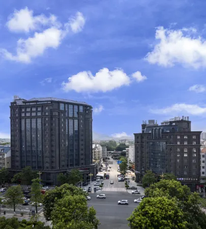 DINGMEIHUI Holiday Hotel Отели в г. Чжанпу