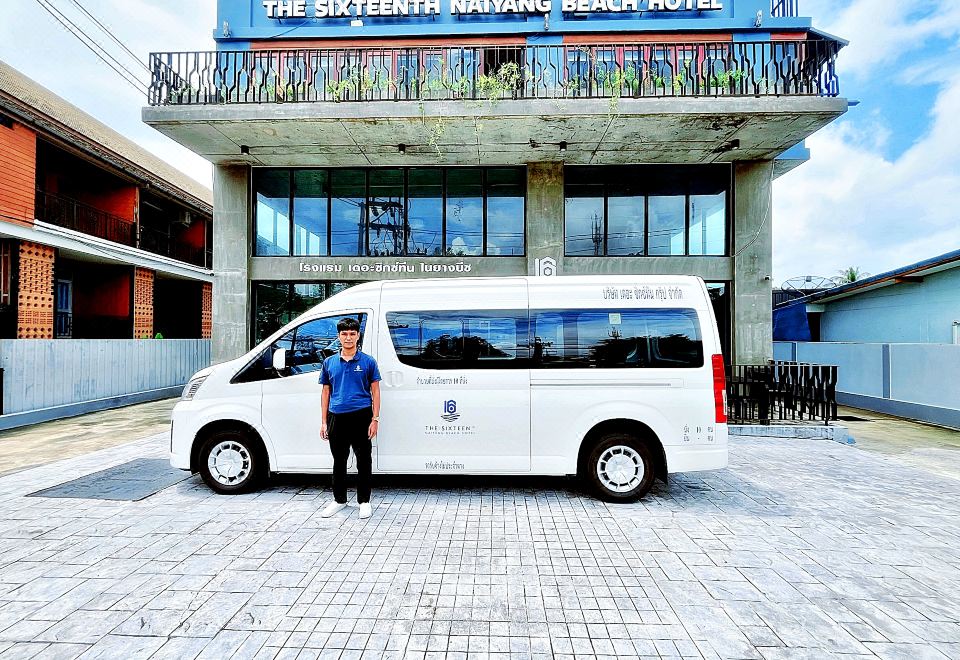 나이양 해변 뷰