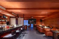 Radisson Red Yangzhou Slender West Lake - bar