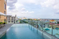 The Iris Signature Hotel and Spa - Gym