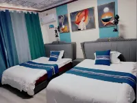 Laishibo Grand Hotel Hotels near Qibai Lane (No.1 Lane in the World)