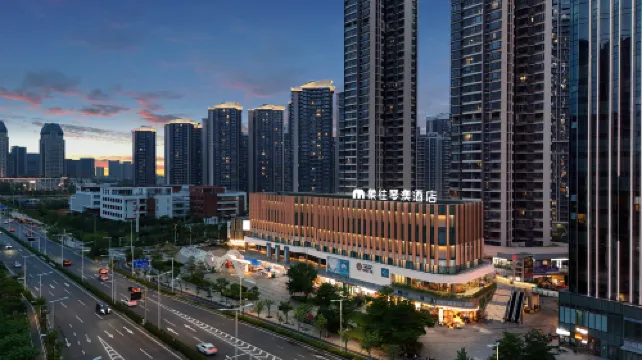 Xiangxiang Qin'ao Hotel (Hengqin Port Zhuhai International Convention and Exhibition Center Branch)