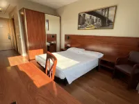B&B Hotel Tarragona Reus فنادق في ريوس