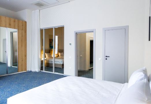 호텔 시설 비교 이미지