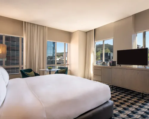 Pullman Cape Town City Centre Hotels near Green Point