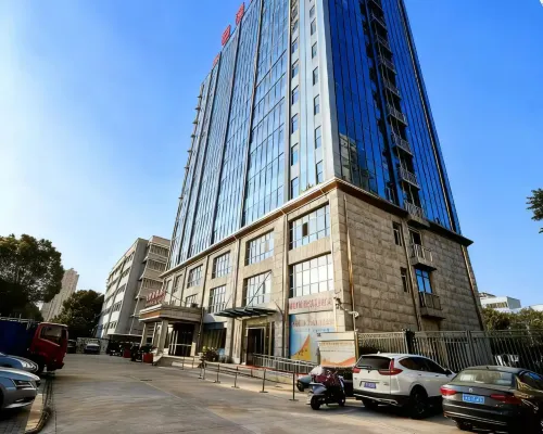 安陸明博馨懿飯店(安陸市中等職業技術學校店) 安陸住宿飯店