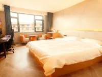 Taikongmao E-Sports Hotel Hotels near Yongfeng Bridge