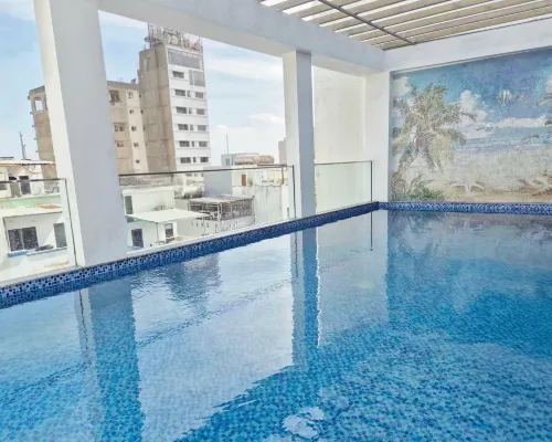 Zen Lotus Hotel & Apartment Hotel dekat Marble Moutain