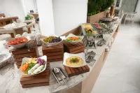 Liora Boutique - bar