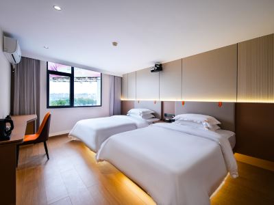 Jinhui Smart Hotel (Guilin North Railway Station)